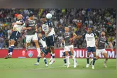 Leão não resistiu à pressão