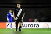 Elvis da Ponte Preta rompeu o LCA e ficará fora até 2027
