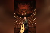 O show promete, assim, revisitar diferentes momentos da carreira de Salomão Habib por meio de um repertório construído a partir de memórias.
