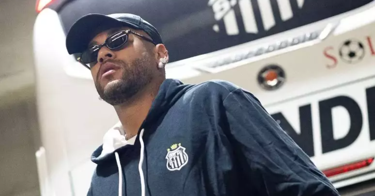 Após a vitória do Santos sobre o Corinthians, Neymar projetou o duelo contra o Palmeiras pela Copa do Brasil e provocou: "A responsabilidade é deles e a gente vai se divertir quarta-feira na Vila".