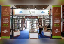 A Vitrine do Círio reúne artesanato, biojoias, produtos regionais e artigos religiosos no Terminal Hidroviário de Belém, valorizando empreendedores e a cultura paraense durante a programação do Círio de Nazaré.