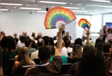 Enquanto, em 2022, havia uma candidatura LGBT+ para cada cerca de 90 candidaturas, em 2026, a proporção é de uma para cada 40.