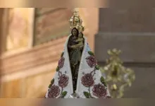 Ao fim da missa, Dom Julio Endi Akamine declarou abertas as festividades no momento em que as luzes da fachada da basílica foram acesas.