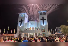 Peregrinação da Luz, Santa Missa e Solenidade das Bandeiras abrem oficialmente a programação da festividade em homenagem a Nossa Senhora de Nazaré