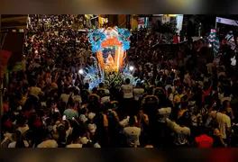 Berlinda iluminada é o grande diferencial do Círio de Parauapebas, o único realizado durante a noite no Pará