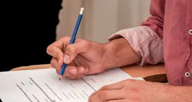 O concurso realizado em 2021 teve a validade prorrogada por mais seis meses e continuará vigente até 21 de dezembro de 2026.