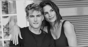 Presley Gerber, filho de Cindy Crawford, morreu aos 27 anos em uma clínica de reabilitação; modelo construiu carreira internacional desde a adolescência.