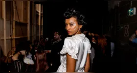 Carolina Costa estreia na London Fashion Week e representa o Pará no desfile da estilista Yuhan Wang durante a temporada Primavera/Verão 2027