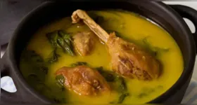 Pato no tucupi lidera as menções à gastronomia do Círio de Nazaré e é um dos pratos mais tradicionais da culinária paraense.