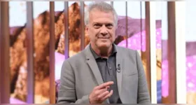 Pedro Bial revelou que convive com enfisema pulmonar após anos de tabagismo; apresentador deixou de fumar depois dos 50 anos.