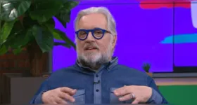 Leão Lobo relembra traição de namorado após três anos de relacionamento e revela como descobriu a infidelidade que marcou sua vida amorosa.