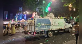 Cerca de 200 catadores fizeram a coleta de recicláveis após as procissões