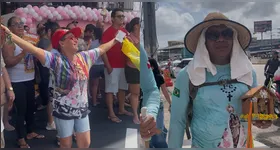 Devotos compartilham histórias de milagre e fé