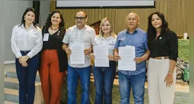 Descubra como municípios do Pará criam planos locais para enfrentar as mudanças climáticas, envolvendo comunidades tradicionais e fortalecendo a proteção ambiental.