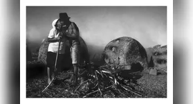 A exposição propõe uma reflexão sobre os indivíduos que constroem diariamente a história do Brasil