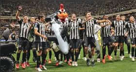 Galo bateu o Peixe e tirou onda depois