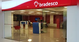 Bradesco fecha 324 agências e demite 2,4 mil funcionários em 2026. Entenda as razões e o impacto dessas mudanças no setor bancário.