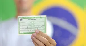 Modalidade permite votar fora do município de origem nas eleições de outubro; requerimento pode ser feito pela internet ou nos cartórios.
