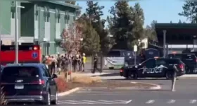 Tiroteio em escola primária no Oregon, nos Estados Unidos, deixou três crianças e uma professora morta, além do adolescente apontado como autor dos disparos.