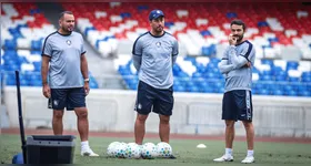 Carpini observa o Leão e traça estratégia para o Grêmio
