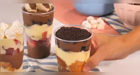A receita leva cerca de 1h30 de preparo e rende aproximadamente 20 porções.