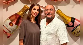 De acordo com relato, Roberto Carlos recitou uma declaração de fé islâmica que representa o primeiro passo formal para a conversão à religião durante encontro com sheik.