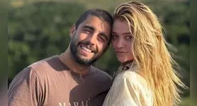 Os dois iniciaram o relacionamento no fim de 2019 e formalizaram a união em 2020. Juntos, são pais de Aurora, atualmente com 3 anos.