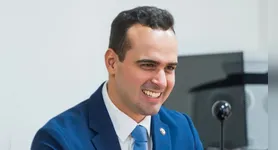 Lucas Ribeiro é advogado e mestre em desenvolvimento regional pela UEPB (Universidade Estadual da Paraíba). Foi vereador, secretário de Ciência, Tecnologia e Inovação e vice-prefeito de Campina Grande.