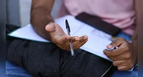 A entrada é gratuita e não exige inscrição prévia. No entanto, o auditório tem capacidade para 60 pessoas, por isso a recomendação é chegar com antecedência para garantir uma vaga.