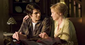 As novas gerações a conheceram pelo papel de Martha Kent em "Superman — O Retorno" (2006).