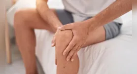 Estalo ocasional e sem outros sintomas não significa, necessariamente, que exista um problema no joelho.