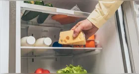 O jeito errado de guardar pode fazer o queijo azedar ou apodrecer