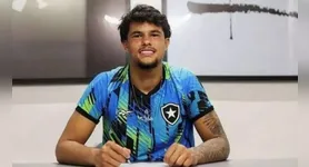 O filho de Eliza Samudio é considerado uma das promessas como goleiro, mas foi afastado