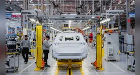 A montadora vai criar nova fábrica no Brasil e, consequentemente, novos empregos