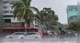 Inmet emite alertas para tempestades em diferentes regiões do Brasil nesta quinta-feira (15).