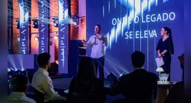 A noite de apresentação contou com a participação especial de Alfredo Soares, empresário, cofundador e mentor do G4 Educação, sócio da VTEX, investidor-anjo e autor de best-sellers.