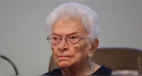Luiza Erundina, aos 91 anos, foi eleita deputada estadual em São Paulo nas eleições de 2026.