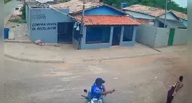 Suspeito em motocicleta atacou o homem, que tentou correr, mas acabou morrendo