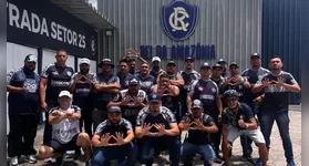 Pressão no Remo: torcedores se reúnem com jogadores antes de duelo decisivo.