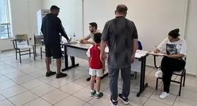 Veja os benefícios, pagamentos e direitos de quem atua como mesário nas eleições de 2026. Informações essenciais para convocados e voluntários.