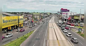 Acidente ocorreu no final da manhã desta terça-feira (6), na avenida Augusto Montenegro, em Belém.
