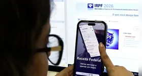 Receita Federal paga 4º lote do IRPF 2026. Veja como consultar sua restituição e o que fazer em caso de problemas nas informações.