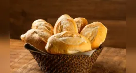 Aprenda como guardar pão francês para manter a crocância e a maciez por mais tempo.