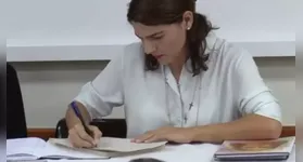 Máira Rocha é acusada de usar dados da internet em cartas |