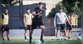 Thiago Carpini vê a semana de treinos como crucial e esperançosa para a reação do Remo no Brasileirão.