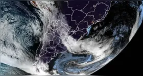 A formação de um ciclone extratropical deve provocar chuva forte, rajadas de vento acima de 80 km/h e queda brusca nas temperaturas no Sul.