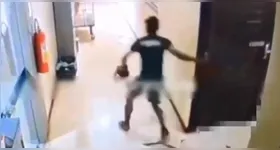 Imagens das câmeras de monitoramento registraram a ação do suspeito
