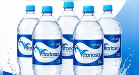Anvisa proíbe água mineral da marca Vitoriosa por contaminação.