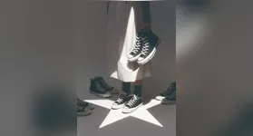 A Converse retirou um anúncio criticado por ter referências racistas. Entenda o caso e as reações em torno da campanha.