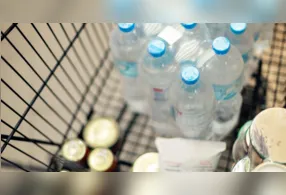 A decisão de substituir a água engarrafada pela filtrada deve levar em conta a qualidade do abastecimento de cada região.